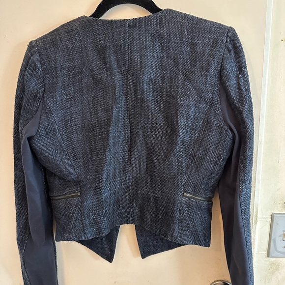 Crop Jacket - Picture 3 of 3